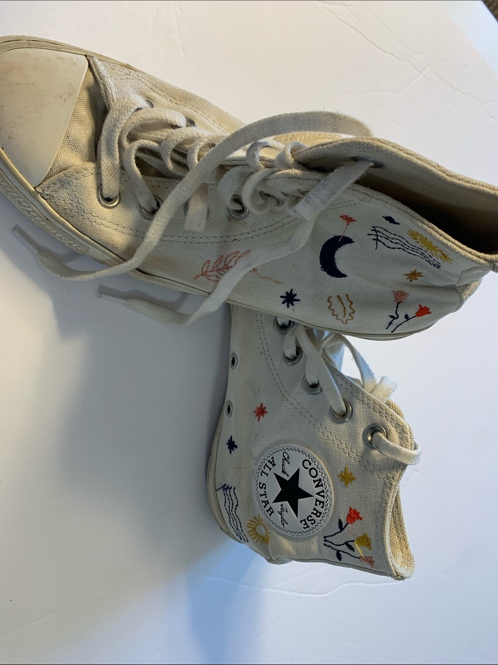 Converse women 6.5 Cream High-Top Sneakers with Multicolor Celestial Embroidery